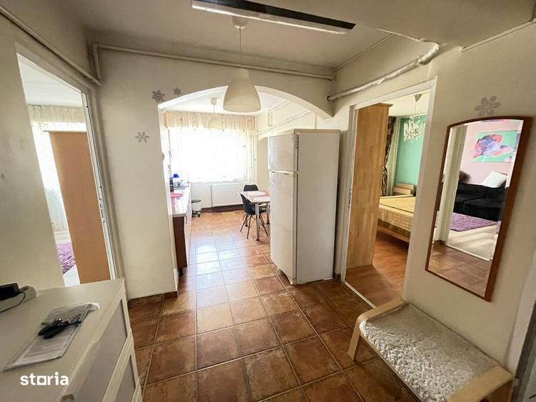 Inchiriez apartament 2 camere ultracentral - 4