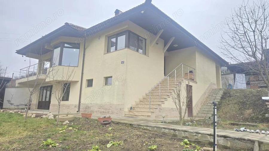 Vand casa in Deva, D+P, zona Zavoi, partea de jos, finalizata in anul 2017, constructie din caramida - 1