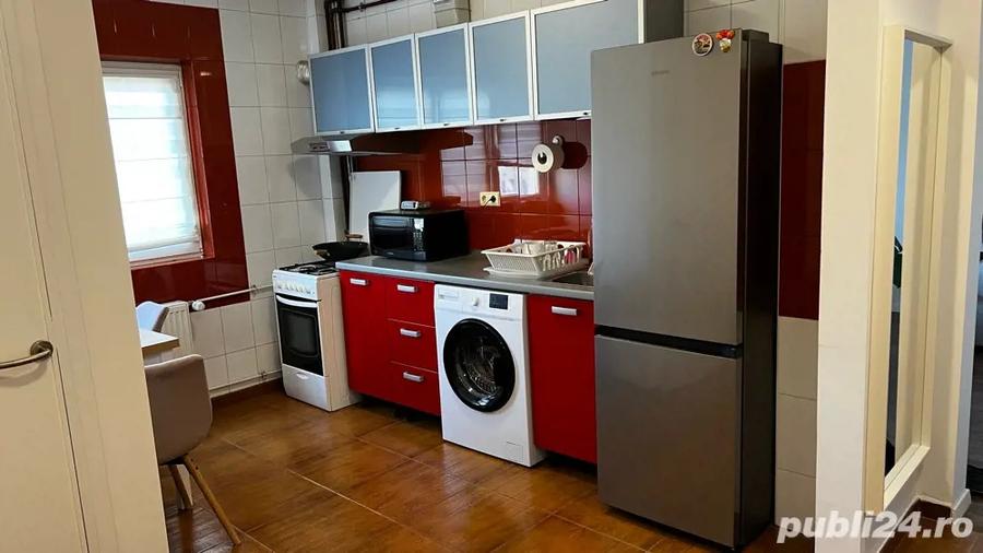 inchiriez apartamenr 2 camere Favorit - 1 min de metrou - 3