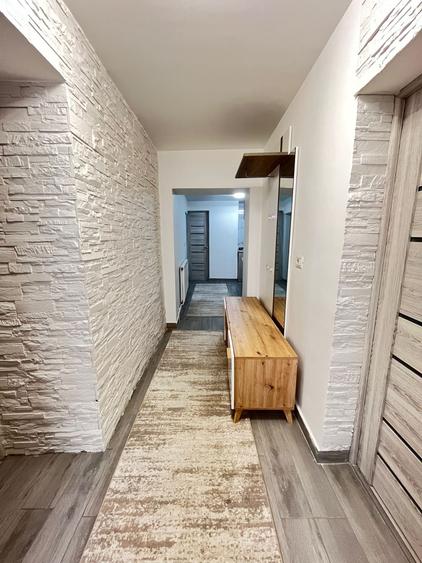 Vand apartament cu 3 camere pe Str Lunga, renovat integral - 9