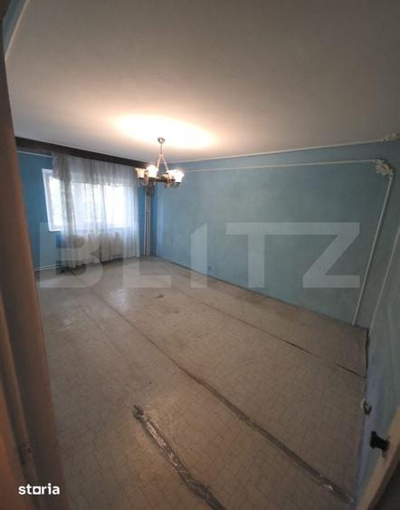 Apartament cu 3 camere decomandat în Holboca