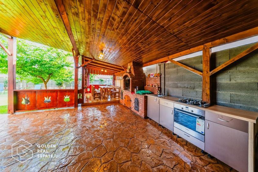 Casă individuală cu 5 camere cu Teren 500 Mp în Șagu
