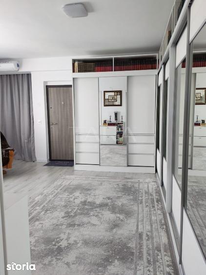 Apartament cu 2 camere, mobilat în Chinteni