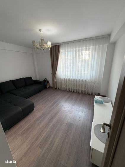 Apartament cu 2 camere decomandat în Galata