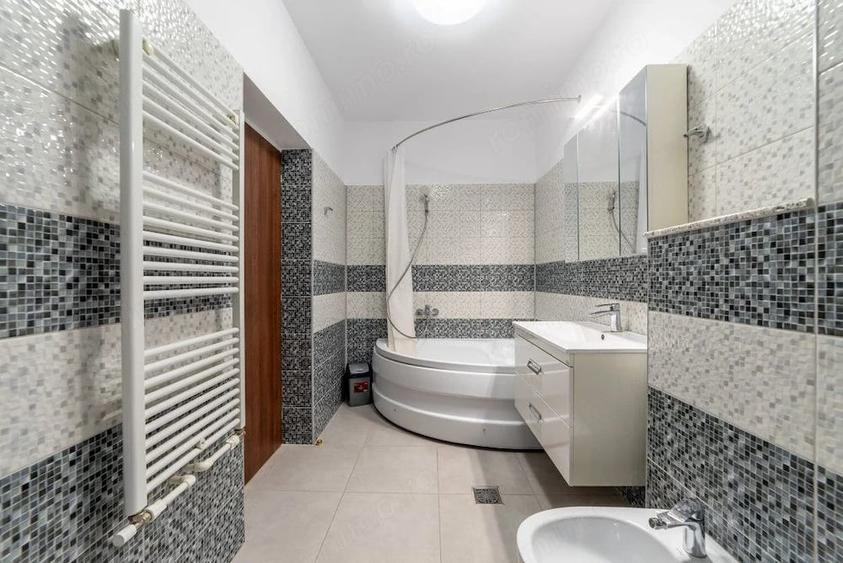 Apartament cu 3 camere decomandat în Ștefănești
