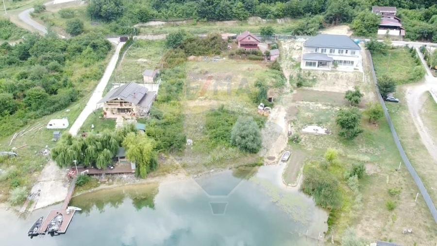 Teren Construcții de 899 mp, în Cinciș-Cerna