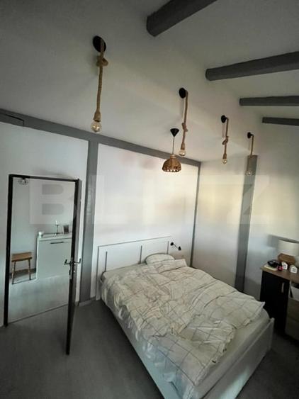 Apartament 4 camere, 100 mp - zona Zăvoi - 6