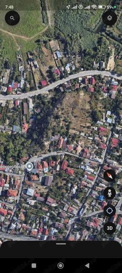 Teren de 820 mp, în Central