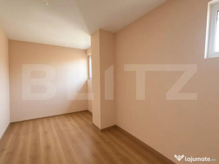 Casa cu 2 locuin?e ?i teren ~200 mp in Doroban?i M? - 2