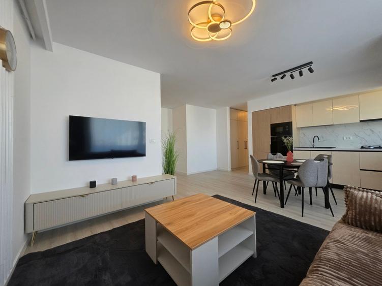 Apartament cu 2 camere semidecomandat în Militari