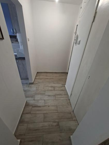 Apartament cu 2 camere semidecomandat în Tătărași