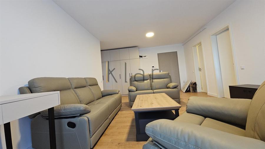 Apartament cu 2 camere semidecomandat, mobilat în Sopor