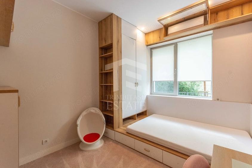 Apartament cu 3 camere decomandat în Domenii