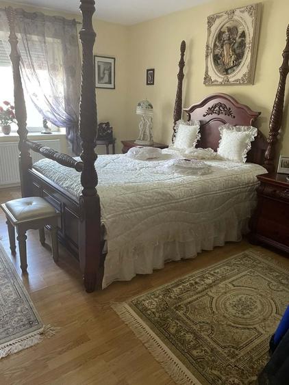 Casă cu 4 camere cu Teren 1400 Mp în Cenei