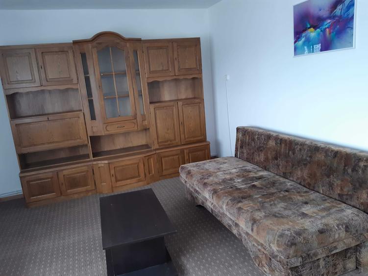 Apartament cu 2 camere decomandat în Zorilor