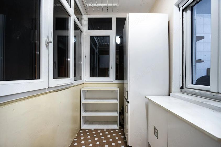 Apartament cu 2 camere decomandat în Baba Novac