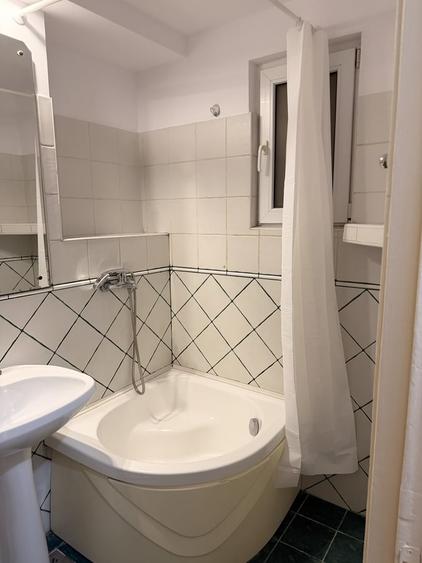 Apartament cu 2 camere semidecomandat, mobilat în Alexandru Obregia