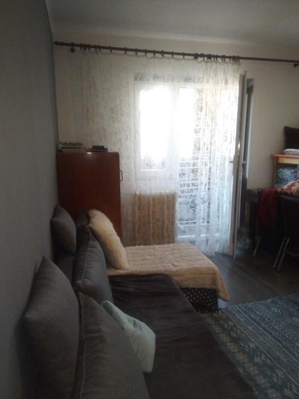 Apartament cu 2 camere semidecomandat în Rogerius