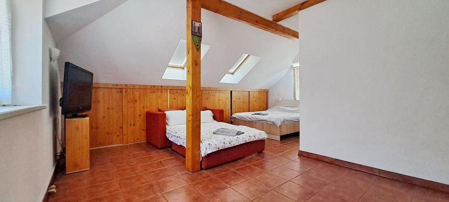 Propriete superbă la marginea pădurii în Râșnov Primăverii 5,000 mp - 15