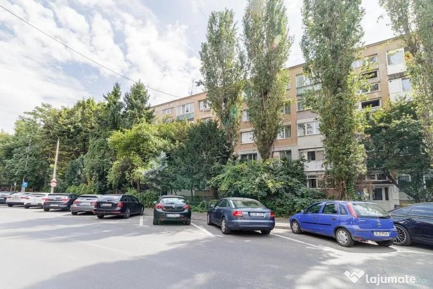 Garsonieră în Timpuri Noi