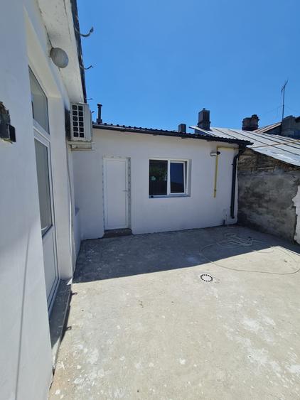 Vanzare casa regim parter, in Galati, langa Spitalul CFR, sup. teren 170mp - 3