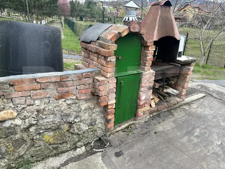 Apartament de locuit + atelier auto + terasa ?i curte generoasa - 10