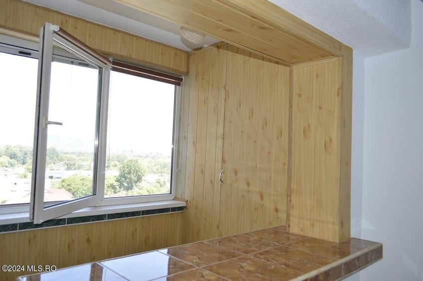 	Centru - Apartament 4 camere - 103 mp, 3 balcoane, loc de parcare! - 5