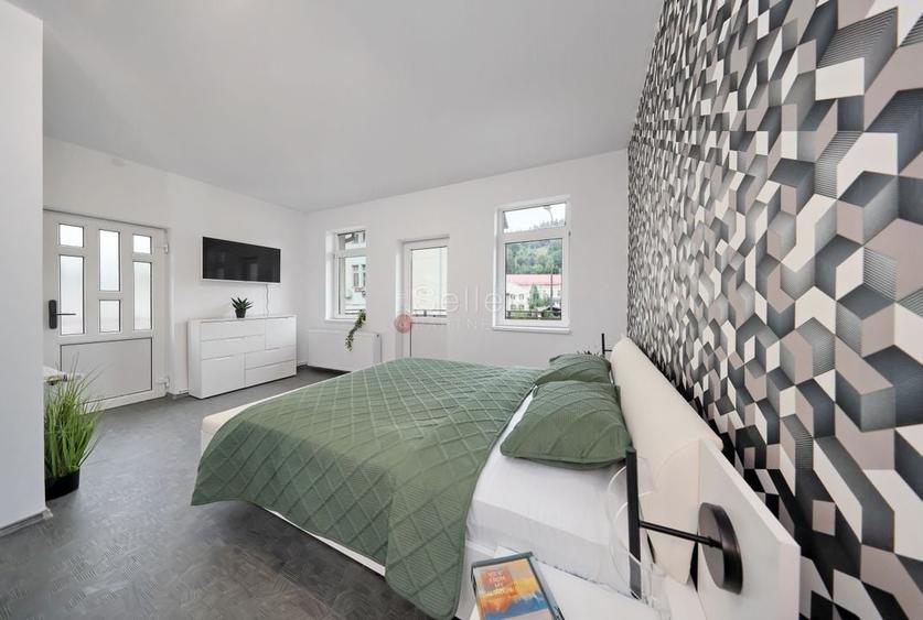 Proximitate imediata fata de Castelul Bran - 29