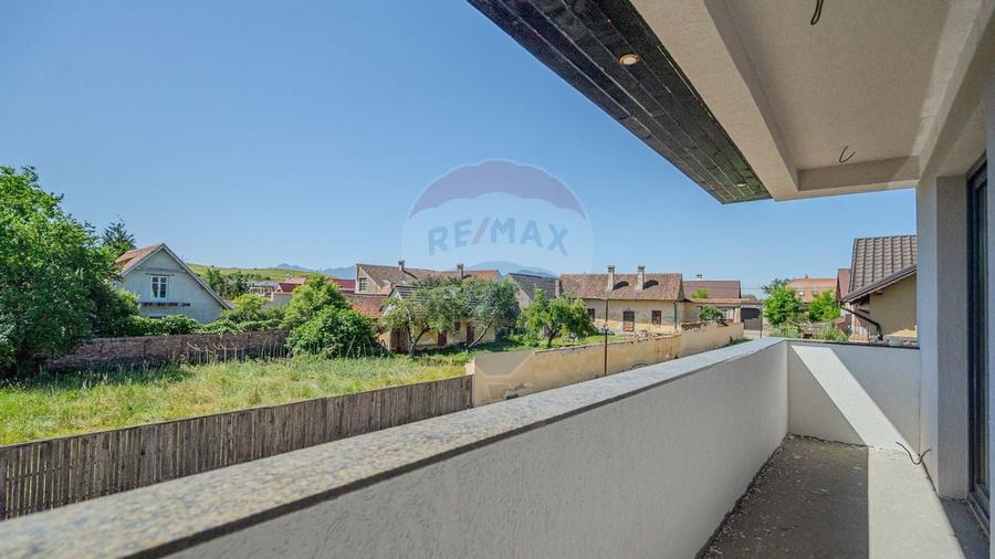 Locatie premium in Sanpetru, casa noua - Comision 0% - 20