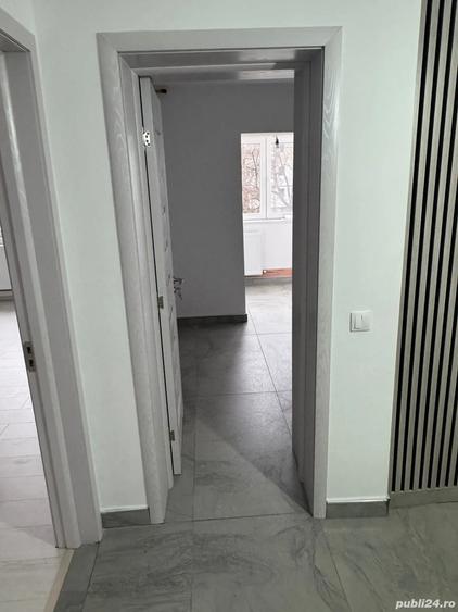 apartament 2 camere, decomandat, etajul 1, zona Mal - 3