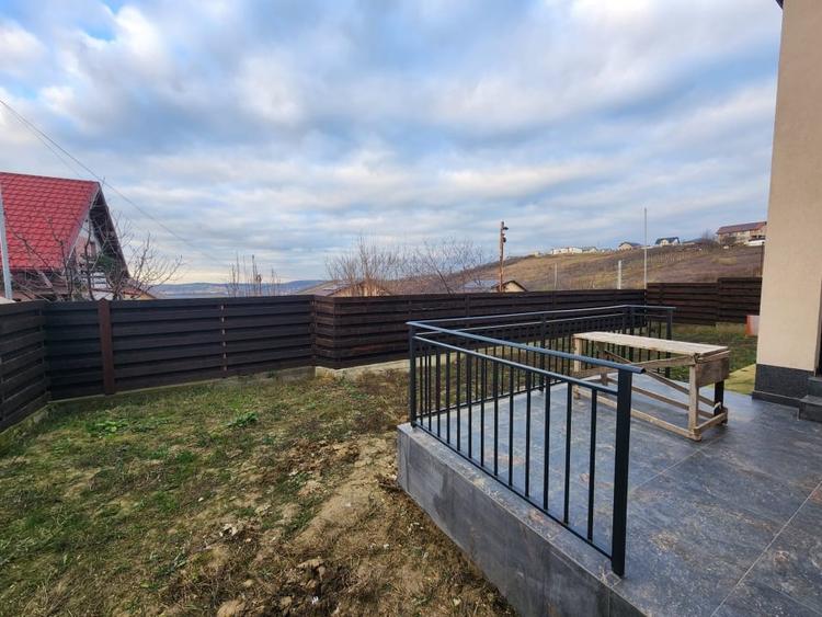 CASA 4 CAMERE, 2 BAI, 440 MP TEREN, MIROSLAVA - 16