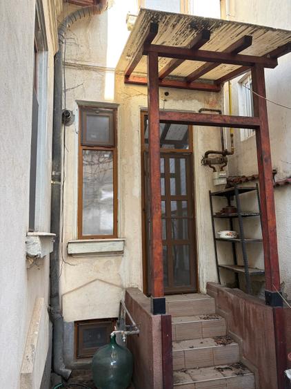 Dorobanti, Calea Floreasca, casa S+P+E+Pod, 302 mp construiti, teren 289 mp, - 1