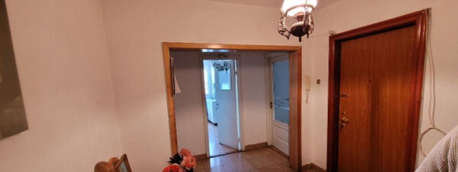 Apartament cu 4 camere pe Aleea Mo?ilor - 4