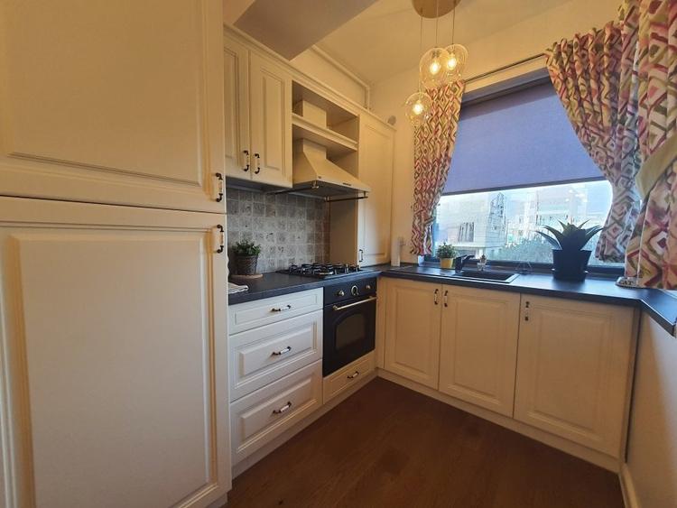 MAMAIA-PLAJA AZIMUTH-APARTAMENT 2 CAMERE LUX 50 M PANA LA PLAJA LOC PA - 9