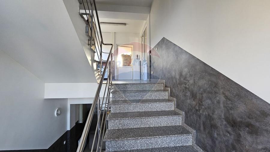 Complex comercial-cofetarie, patiserie pitzerie- Udesti, Suceava - 23