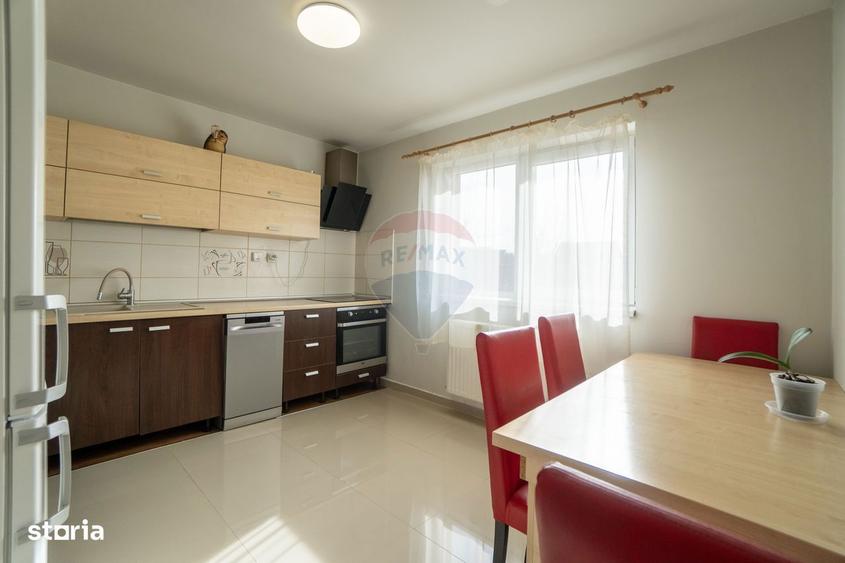 Casa 4 camere cu teren 550 mp Zona Izvor, Tarlungeni - 4