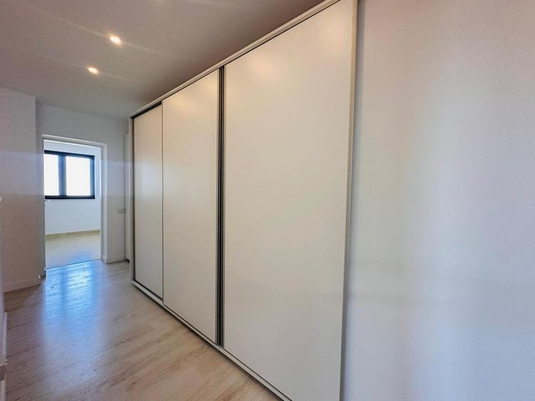 Oxford Gardens - 4 dormitoare || piscina - 7