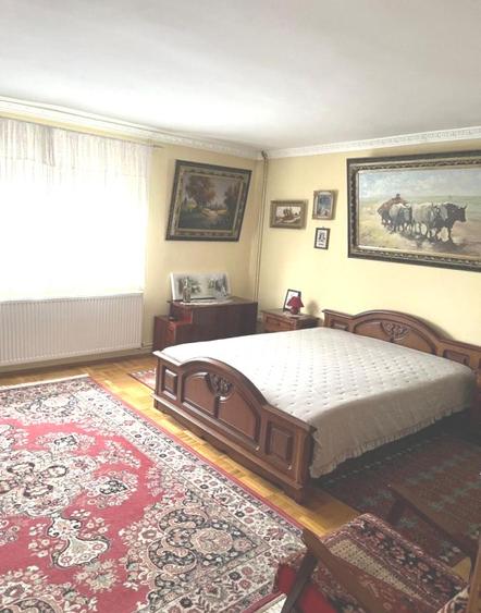 Casa spatioasa si eleganta, - 1