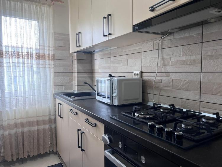 Apartament 3 camere, zona Mihai Eminescu-Penny - 11