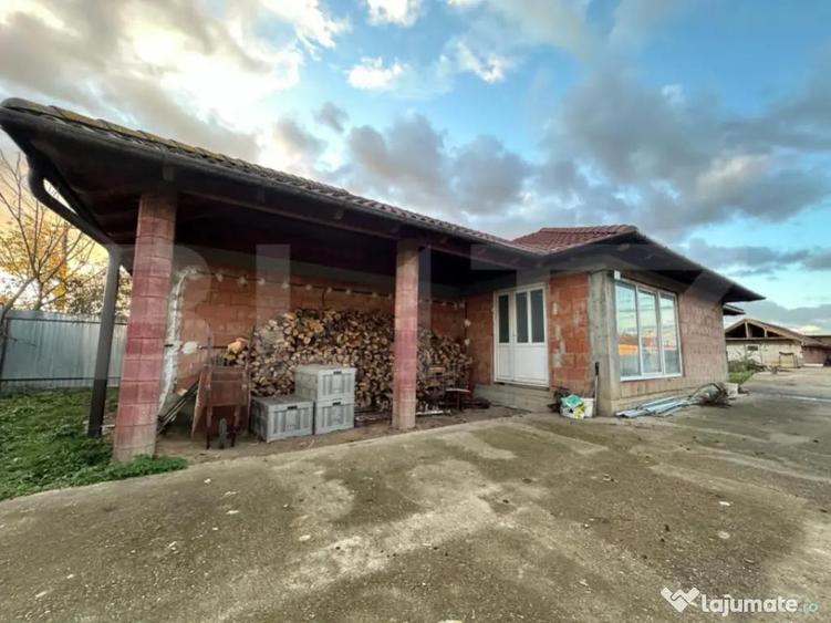 Casa de vanzare cu teren 15 ari - Zona Vetis - 5