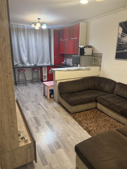 Inchiriez apartamnet langa metro militari - 2