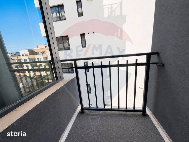 Apartament cu 3 camere de vanzare in zona Campus Tomis Nord Constanta - 2