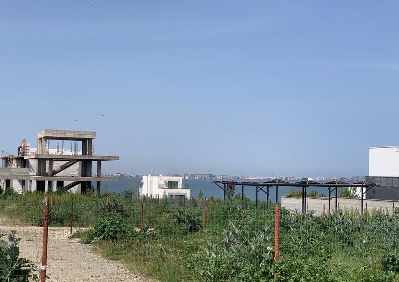 Teren Palazu zona Malul Inalt - 3