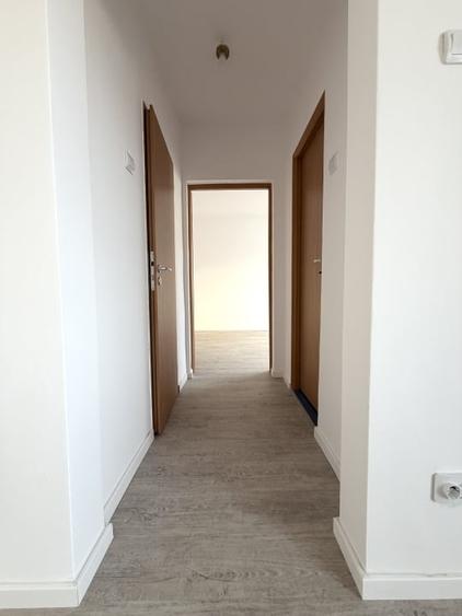 Apartament 2 camere, 54 mp utili, etaj 3/5 - Turist Calea Sagului - 10