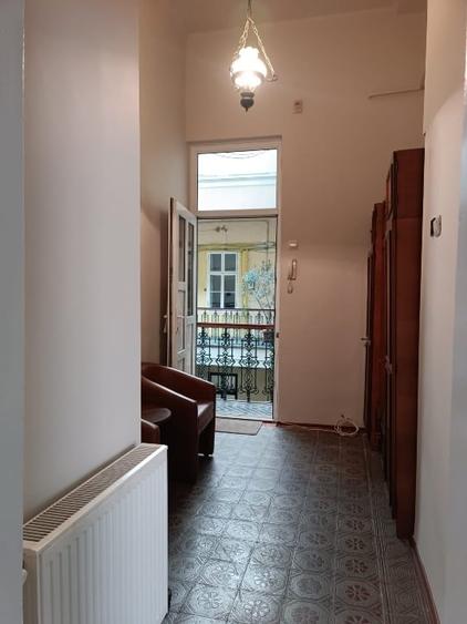 Proprietar inchiriez spatiu pentru birou in Timisoara, Piata Unirii - 1