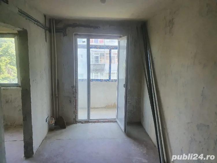vanzare apartament 2 camere - 9