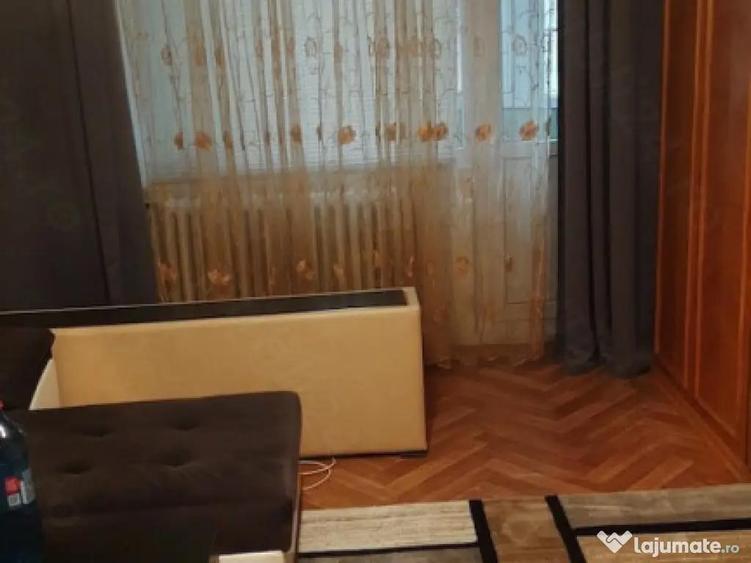 Vitan mall etaj 8 decomandat - 4