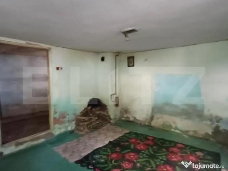 Casa renovabila de vanzare, cu 2 camere, 97 mp, zona Poiana - 8