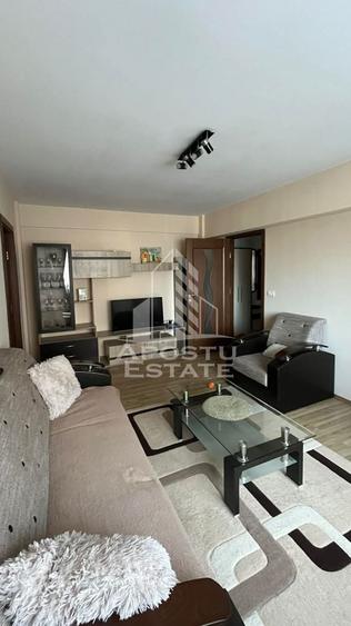 Apartament 2 camere, zona Intim - 3
