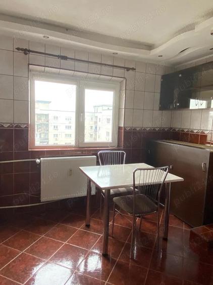 Garsoniera la 5 minute de statia de metrou C-tin Brancoveanu - 6